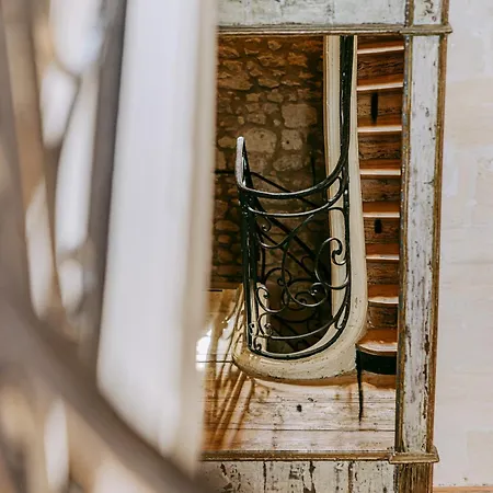 Logis De La Cadene Πανσιόν