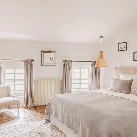 Logis De La Cadene Πανσιόν Σεντ Εμιλιόν