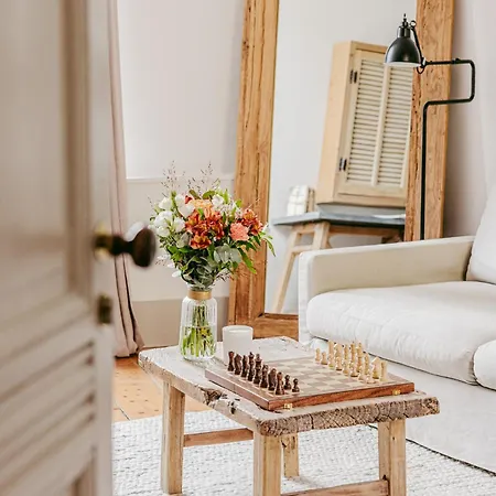 Logis De La Cadene Πανσιόν 4*