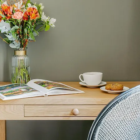 Logis De La Cadene Πανσιόν