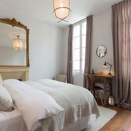 Pensión Logis De La Cadene Saint-Émilion