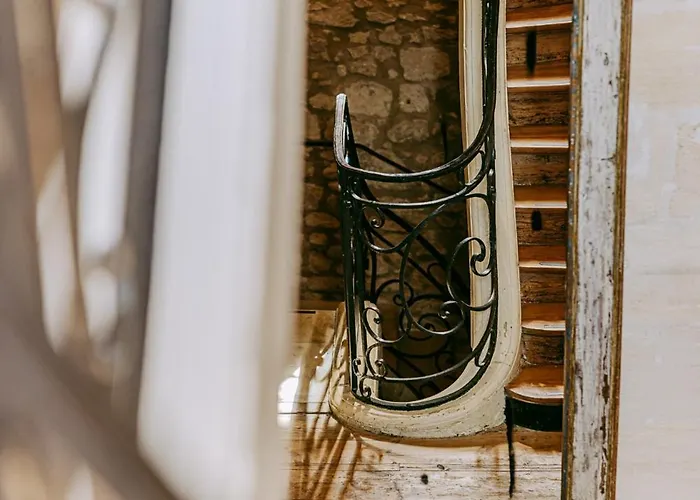 Logis De La Cadene Gasthof