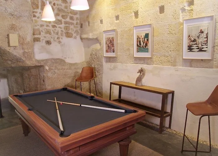 Logis De La Cadene Gasthof 4*