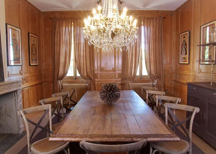 Logis De La Cadene 4*